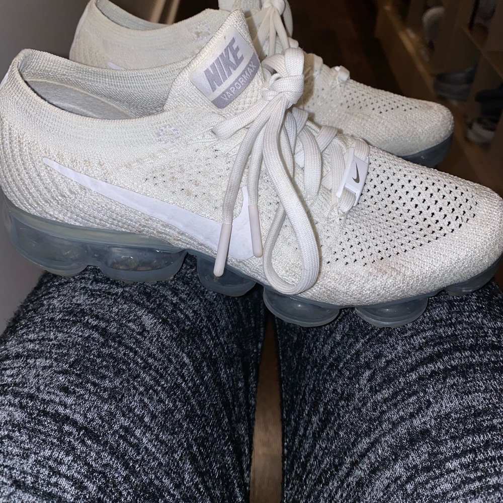 Nike air vapormax flyknit size 7